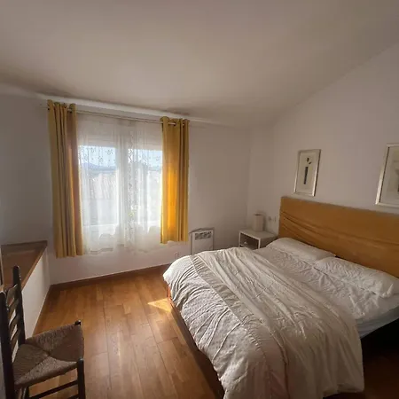 Alemanya 9 Privat Pool Tatil Evi